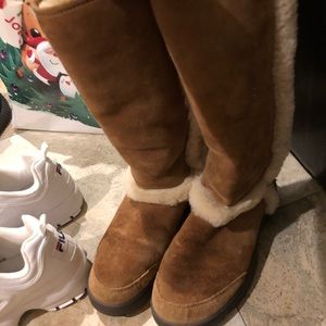 Women’s tall sunburst uggs